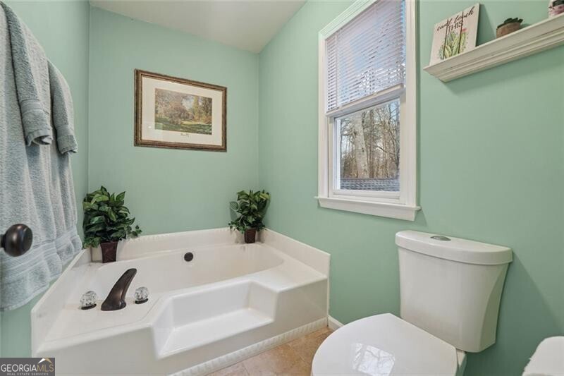 Cumming, Georgia 30041, United States, 5 Bedrooms Bedrooms, ,4 BathroomsBathrooms,Residential,Active,138029