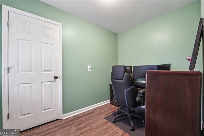 Cumming, Georgia 30041, United States, 5 Bedrooms Bedrooms, ,4 BathroomsBathrooms,Residential,Active,138029