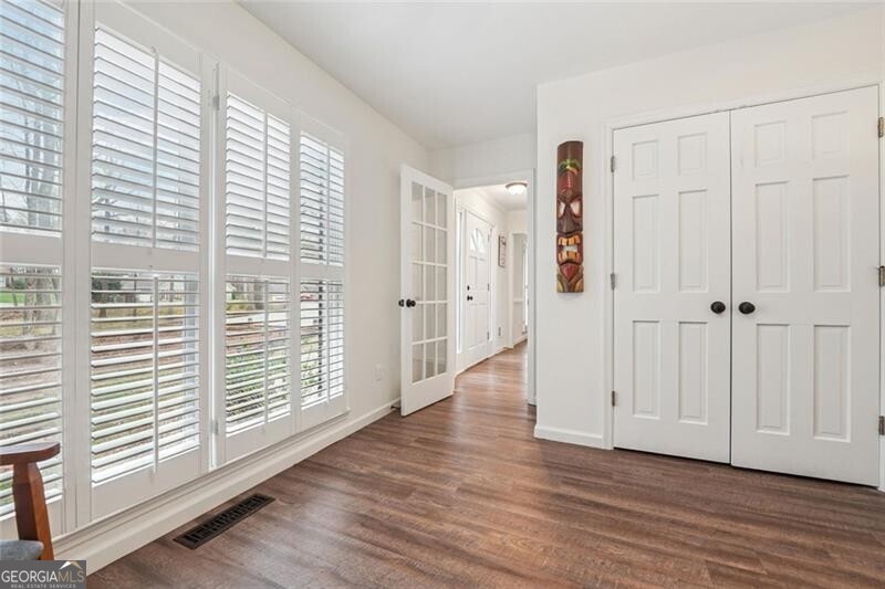 Cumming, Georgia 30041, United States, 5 Bedrooms Bedrooms, ,4 BathroomsBathrooms,Residential,Active,138029