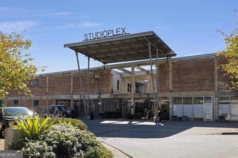 659 Auburn AVE NE 120