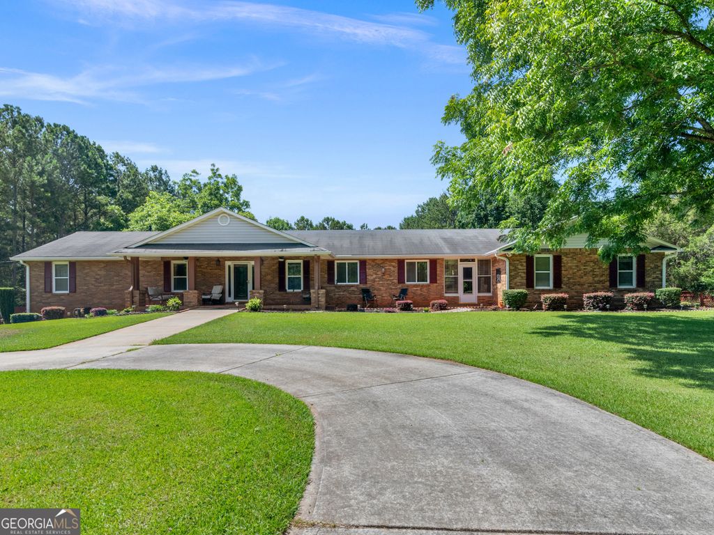 Photo of 525 Levi Barnes Road, Jackson, GA 30233 (MLS # 10783329)