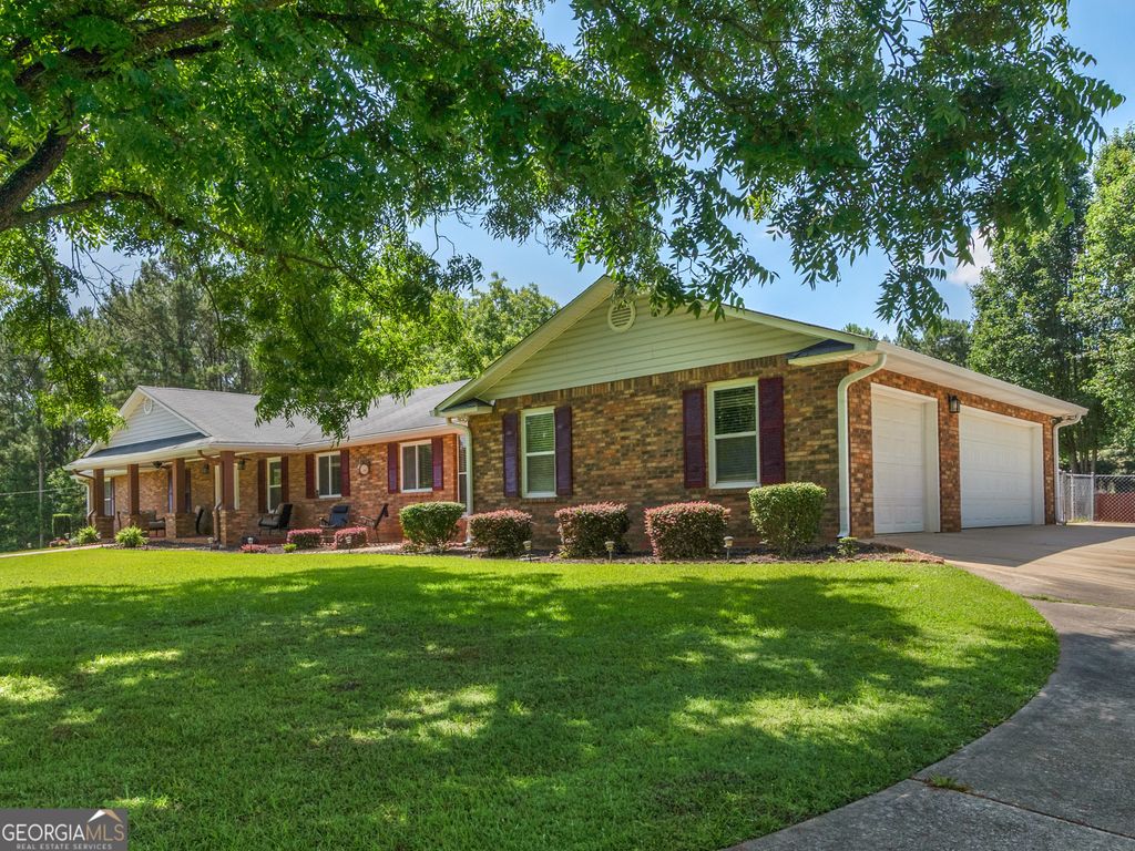 Photo of 525 Levi Barnes Road, Jackson, GA 30233 (MLS # 10783329)