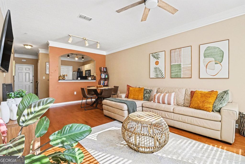 Photo of 1319 Westchester Ridge NE, Atlanta, GA 30329 (MLS # 10701446)