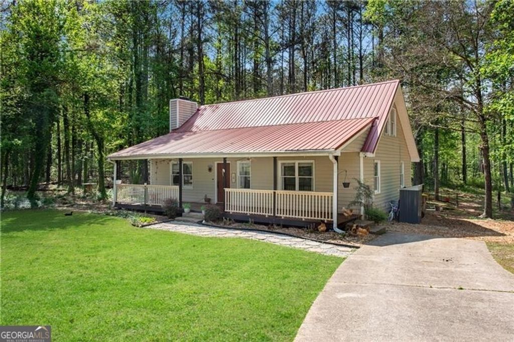 Photo of 76 Beech Creek Circle, Winder, GA 30680 (MLS # 10729797)