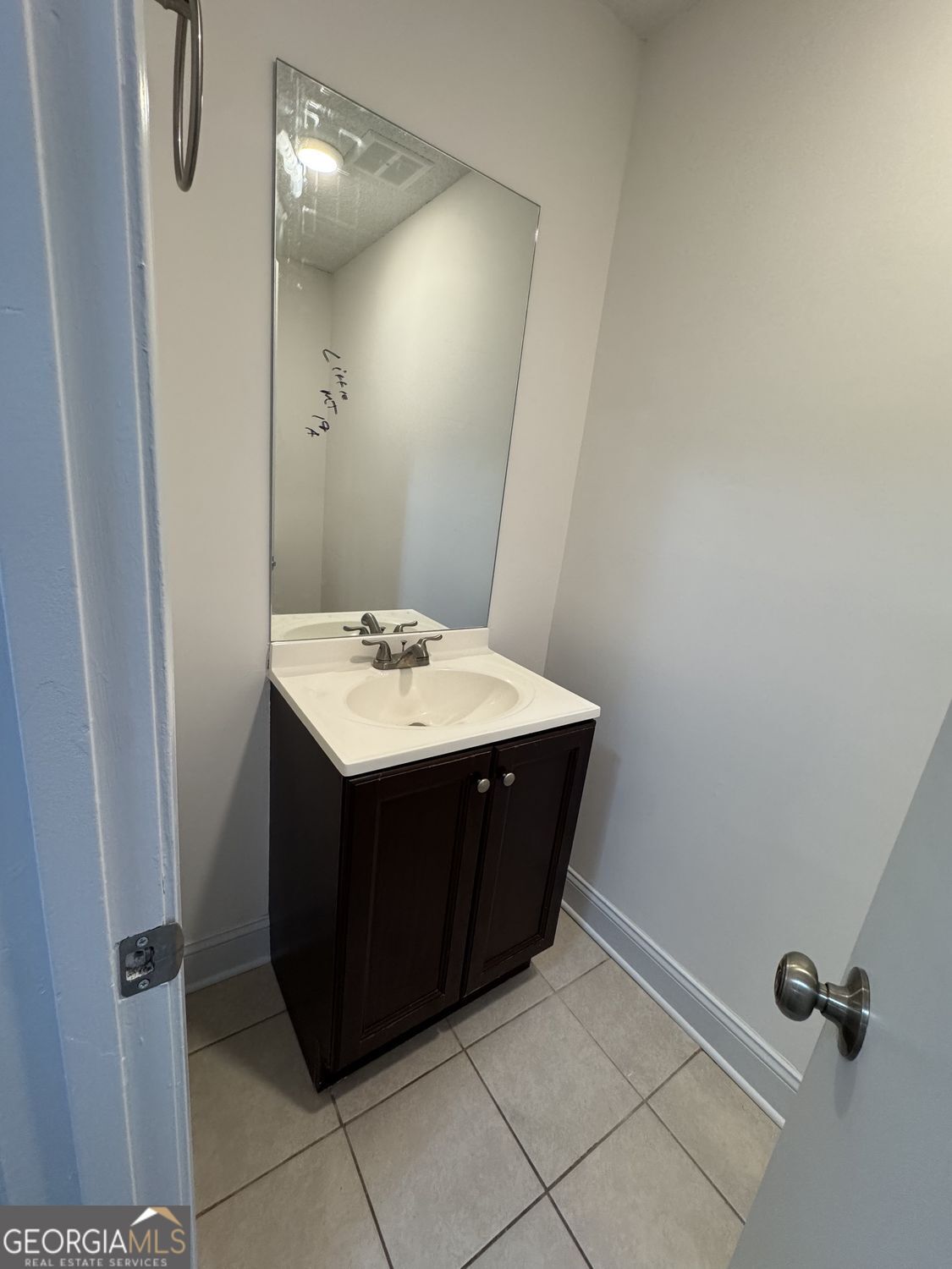 17 Little Mountain VLG 15A