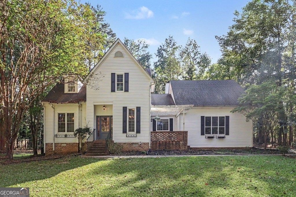 Photo of 180 Courtland Drive, Fayetteville, GA 30215 (MLS # 10852262)
