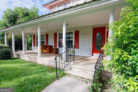 Photo for 604 Jackson ST