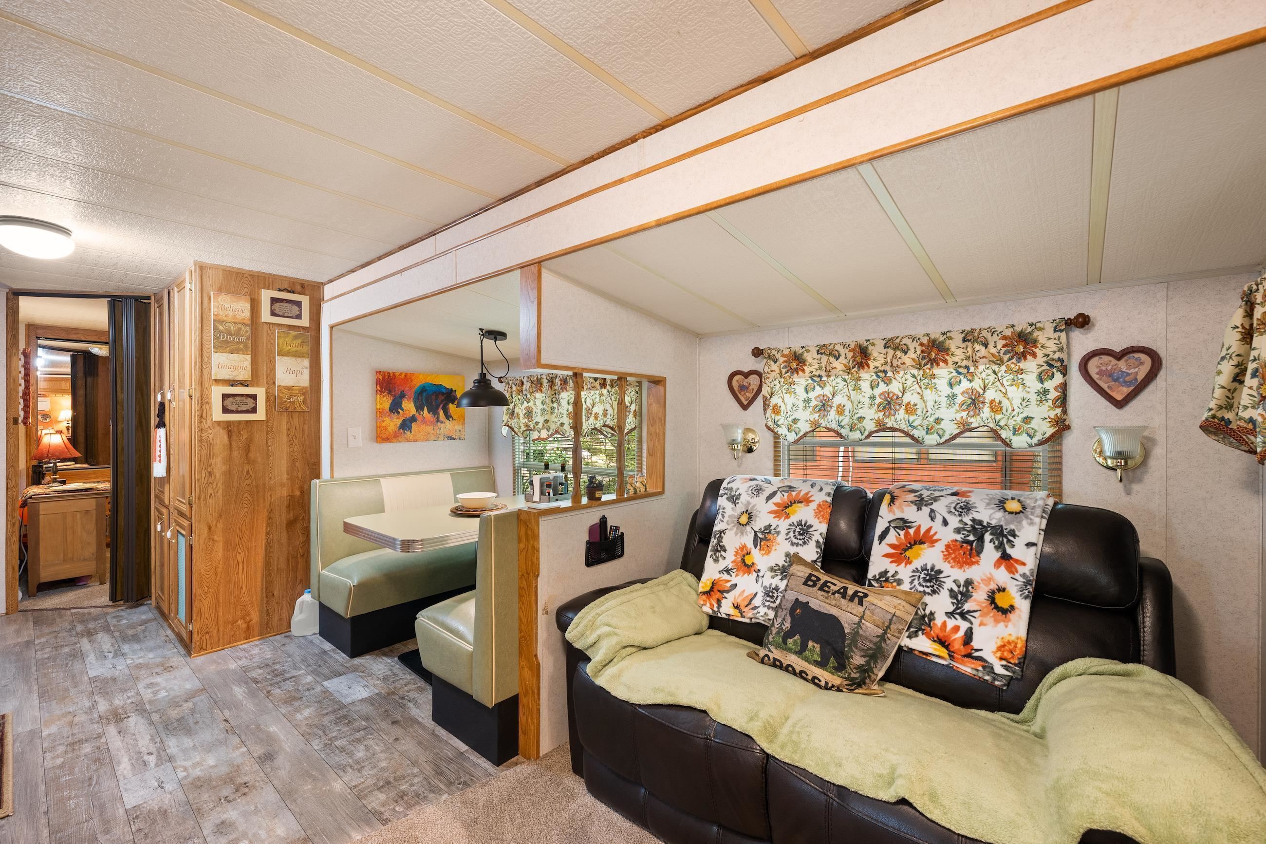 Mountain Lakes - Residential