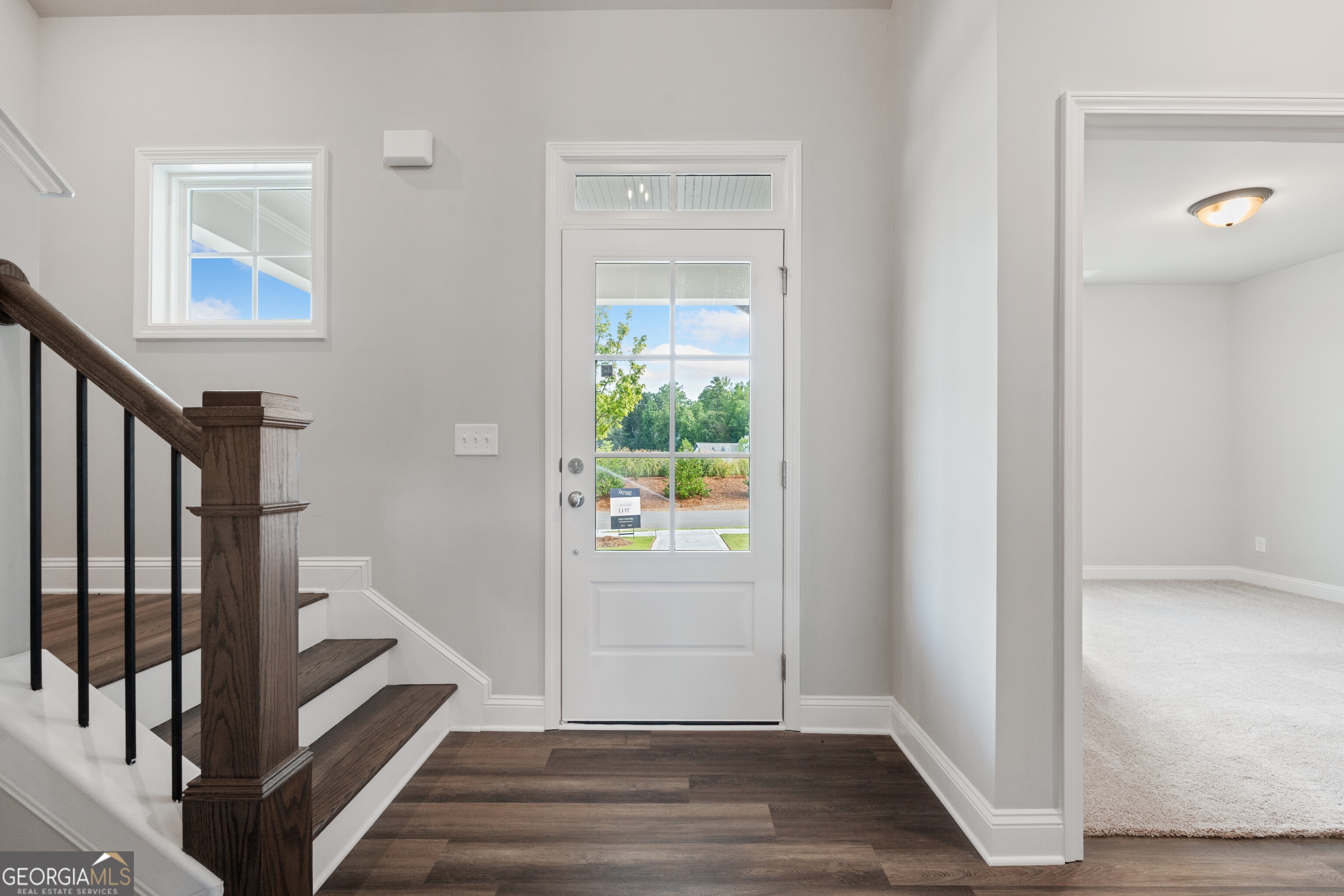 306 Bunker Hill CT