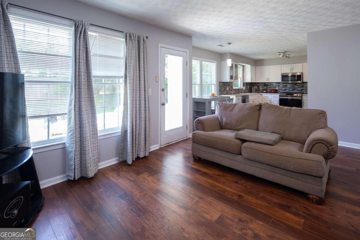 Abbotts Pointe - Residential