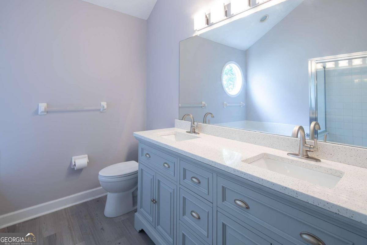 Abbotts Pointe - Residential