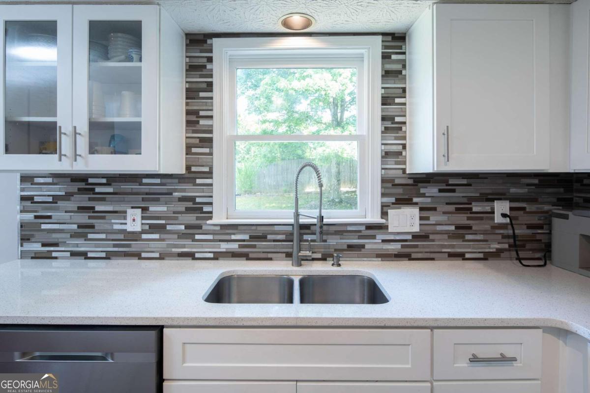 Abbotts Pointe - Residential