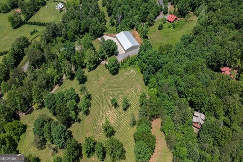 Single Family Residence in Blue Ridge GA 933 Cashes Valley Road.jpg