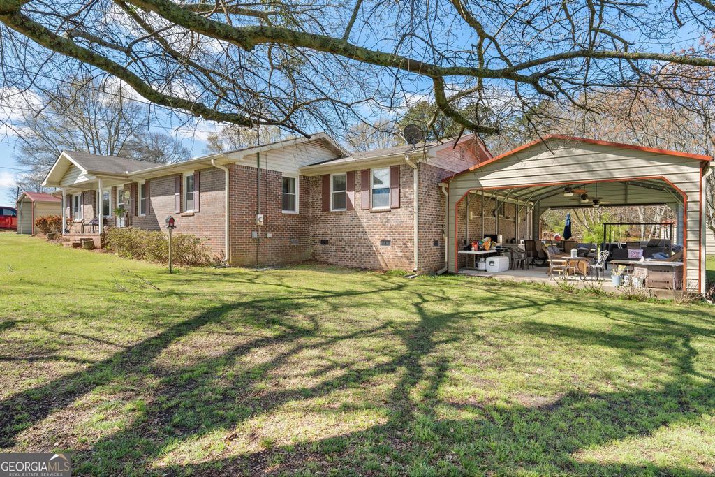 Photo of 1375 Fincherville Road, Jackson, GA 30233 (MLS # 10710239)