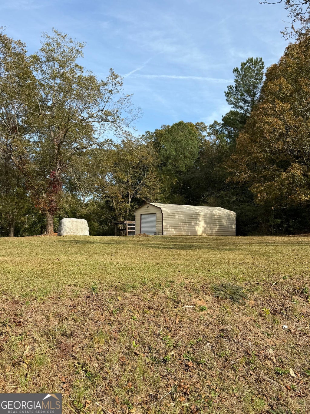 Photo of 526 Lawrence Road, Molena, GA 30258 (MLS # 10879544)