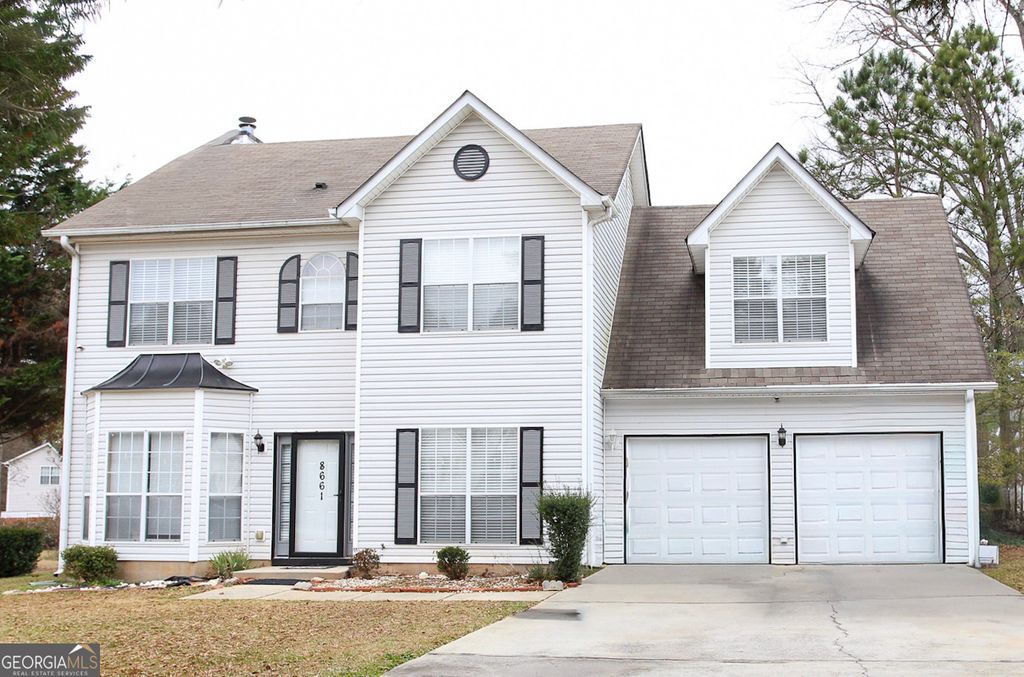 Photo of 8661 8661 glendevon Ct, riverdale, GA 30274 (MLS # 10670574)