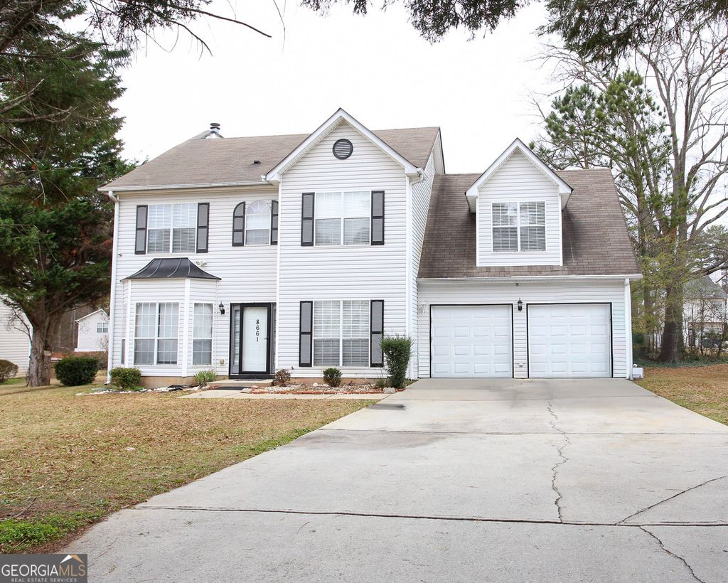 Photo of 8661 8661 glendevon Ct, riverdale, GA 30274 (MLS # 10670574)