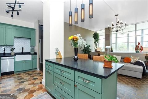 3060 Pharr Court North NW 423 Atlanta GA 30305