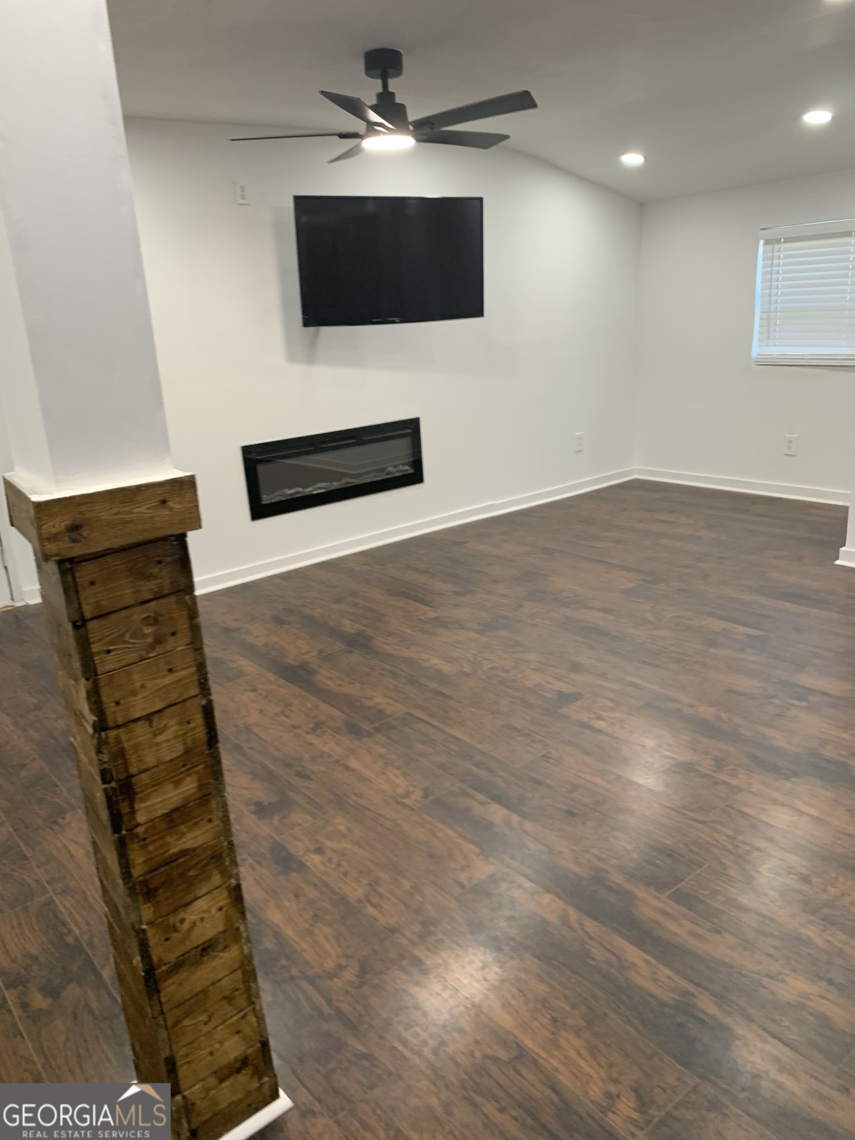 SETTLERS GROVE - Residential