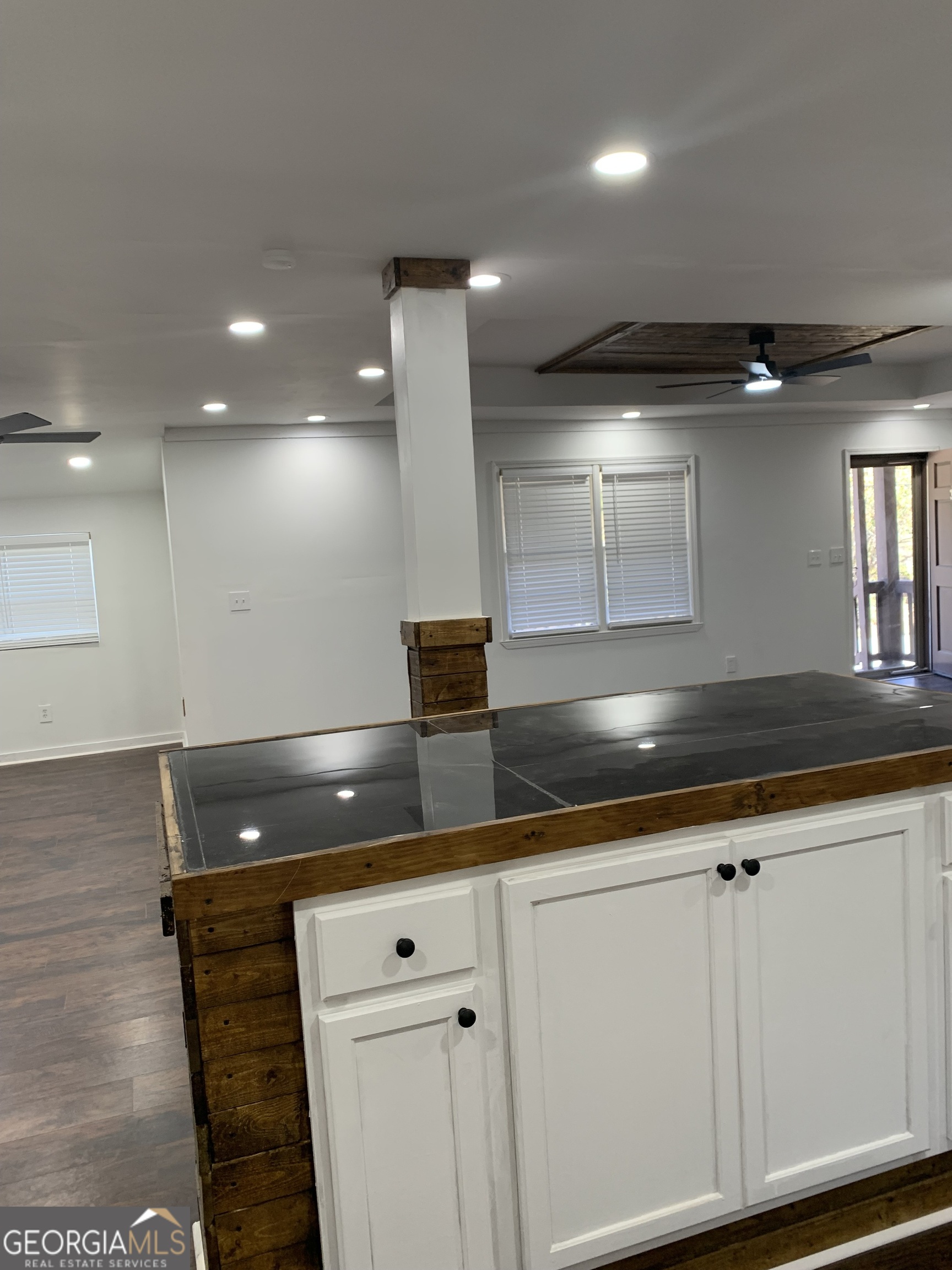 SETTLERS GROVE - Residential