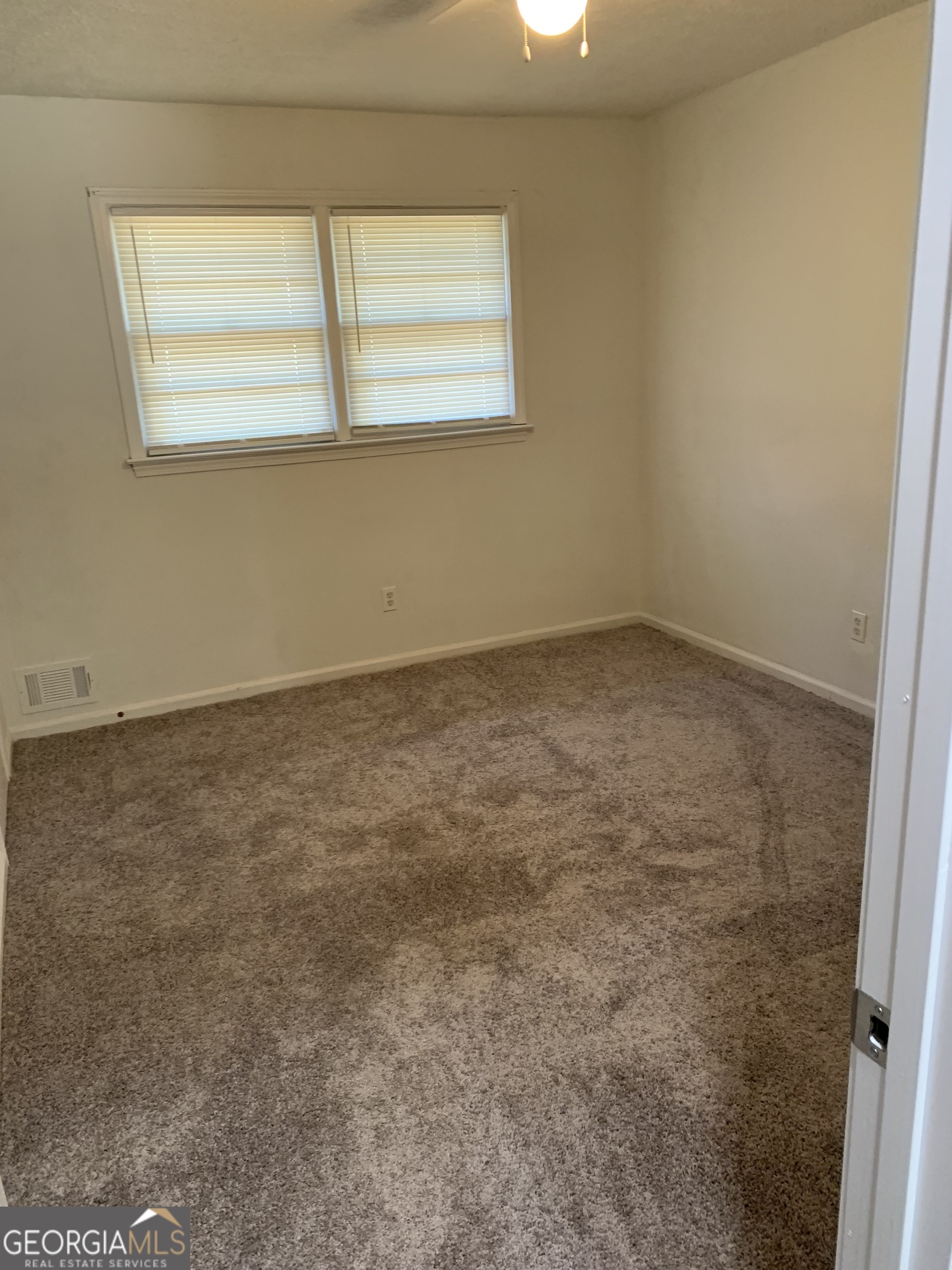 SETTLERS GROVE - Residential