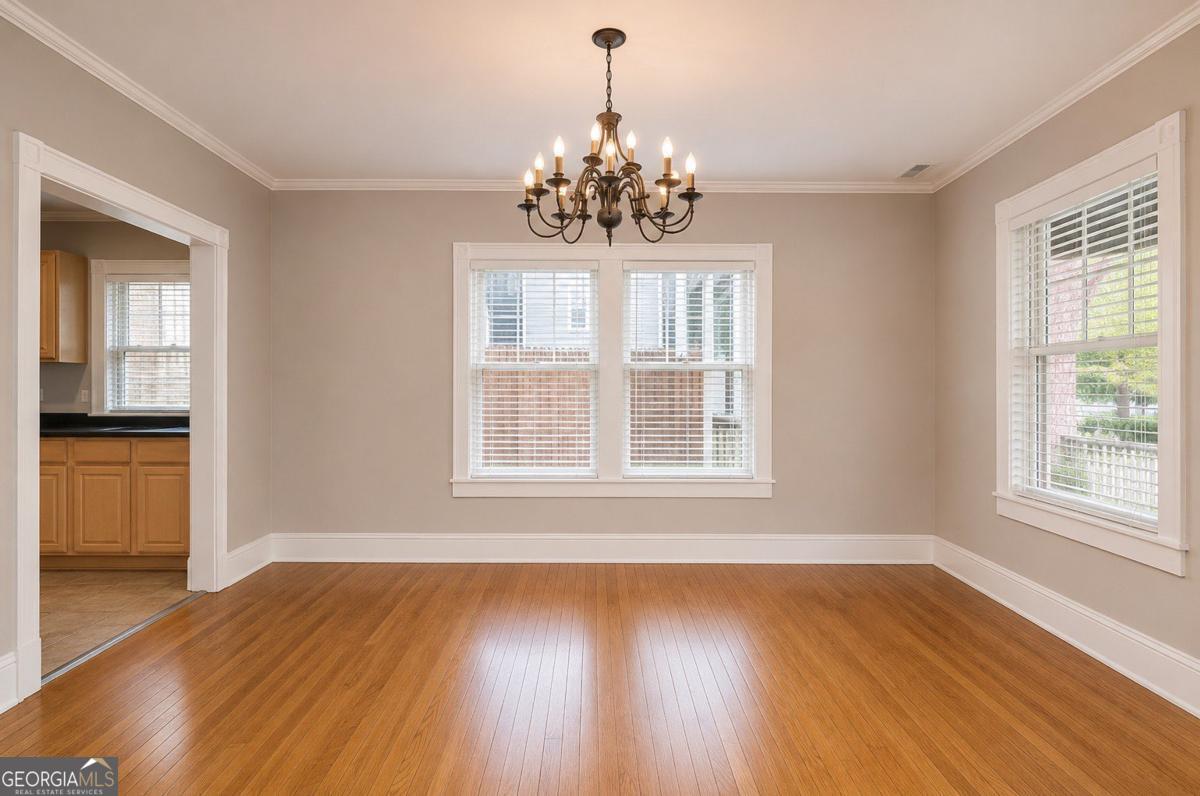 117 4th AVE