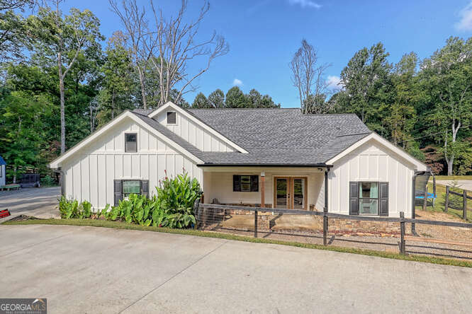 346 Woodland Lane