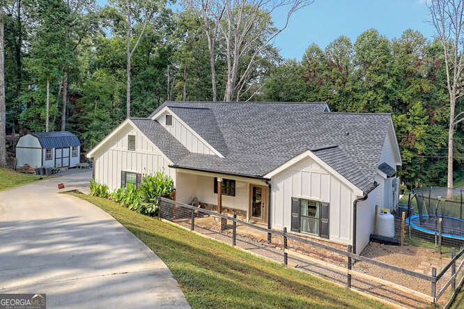 346 Woodland Lane