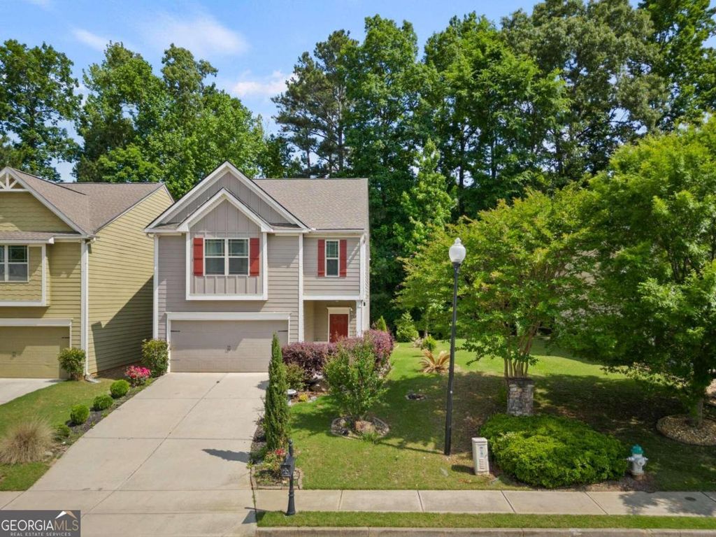 Photo of 240 Stillwood Drive, Newnan, GA 30265 (MLS # 10756432)