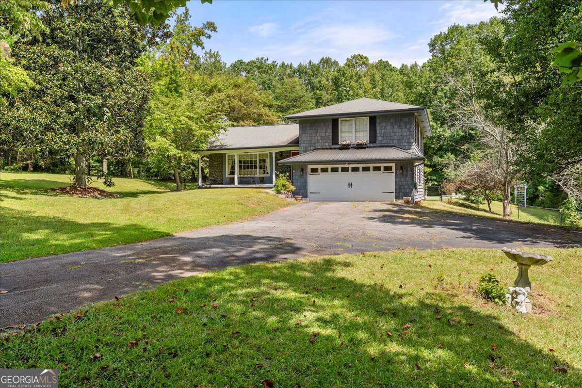 1033 Davenport CIR