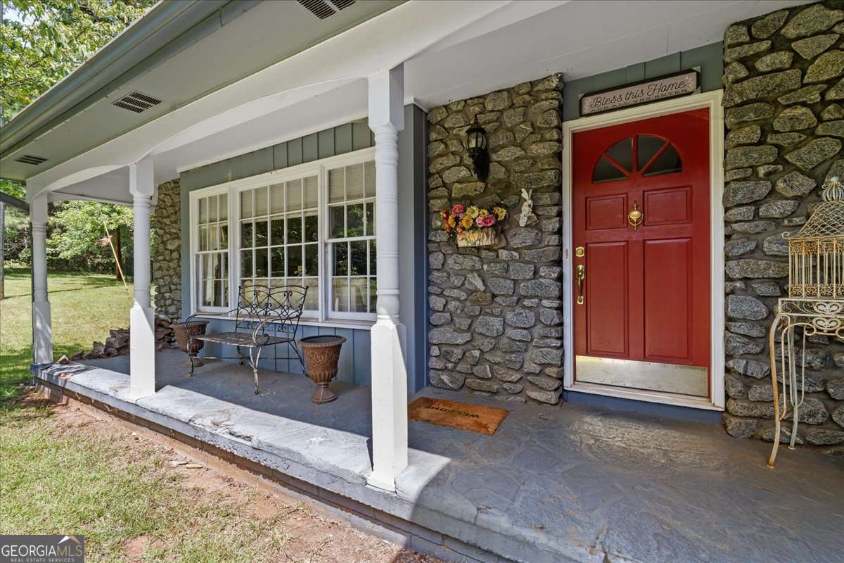 1033 Davenport CIR