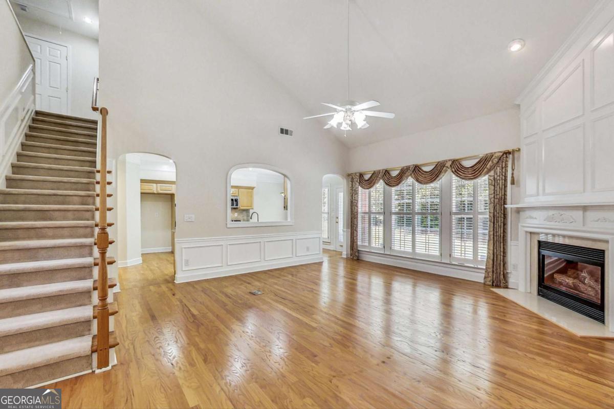 2119 Wrights Mill CIR NE