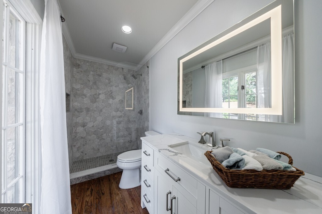 Atlanta Country Club - Residential
