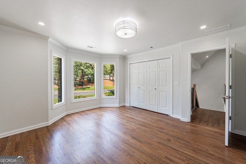 Atlanta Country Club - Residential