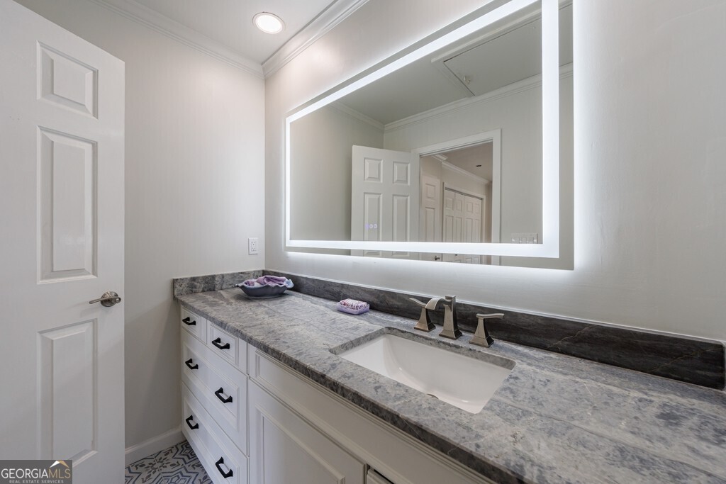 Atlanta Country Club - Residential