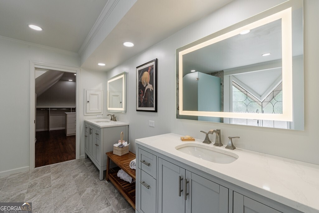 Atlanta Country Club - Residential