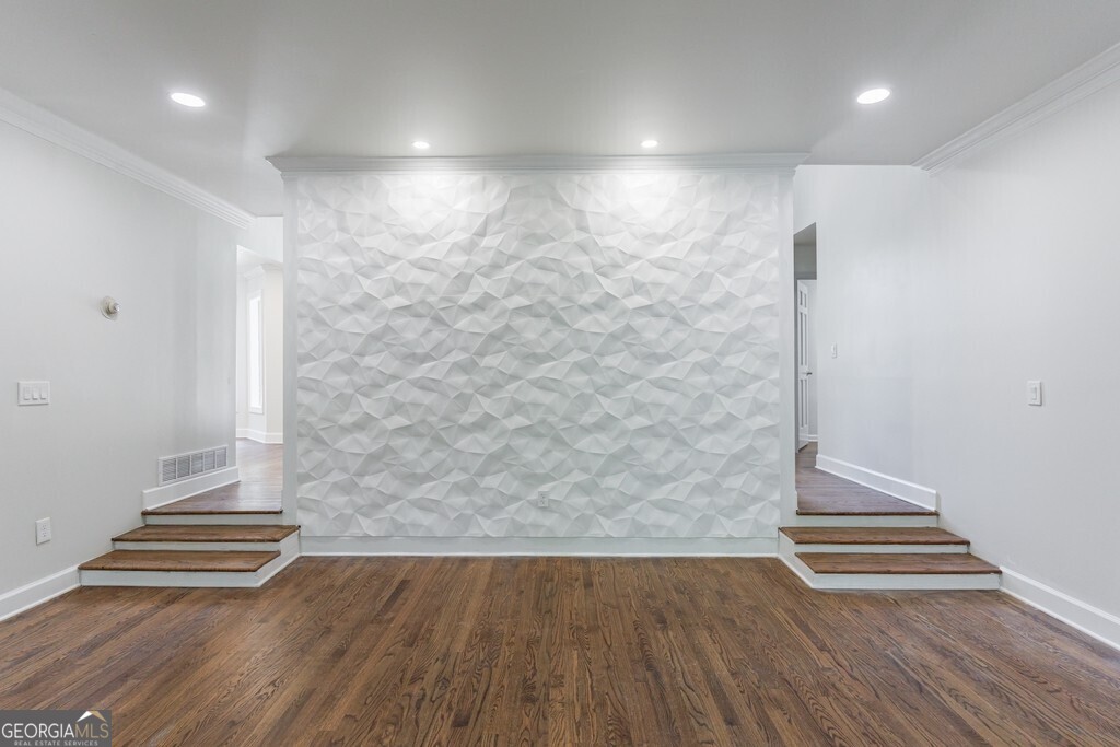 Atlanta Country Club - Residential