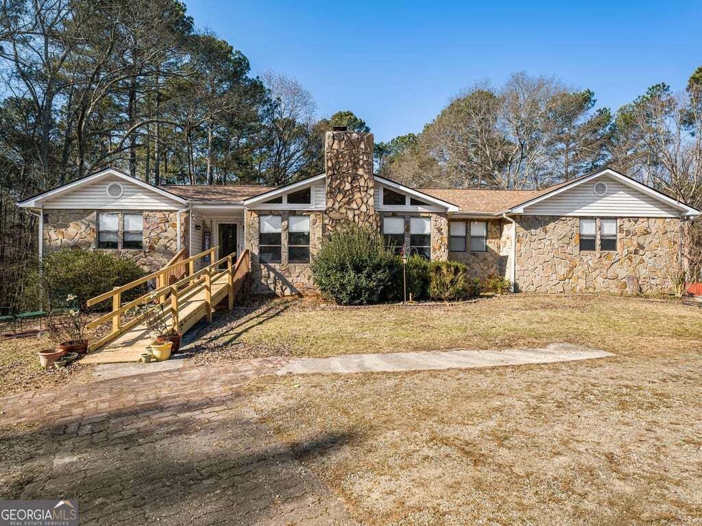 Photo of 3125 Rosebud Road, Loganville, GA 30052 (MLS # 10688900)