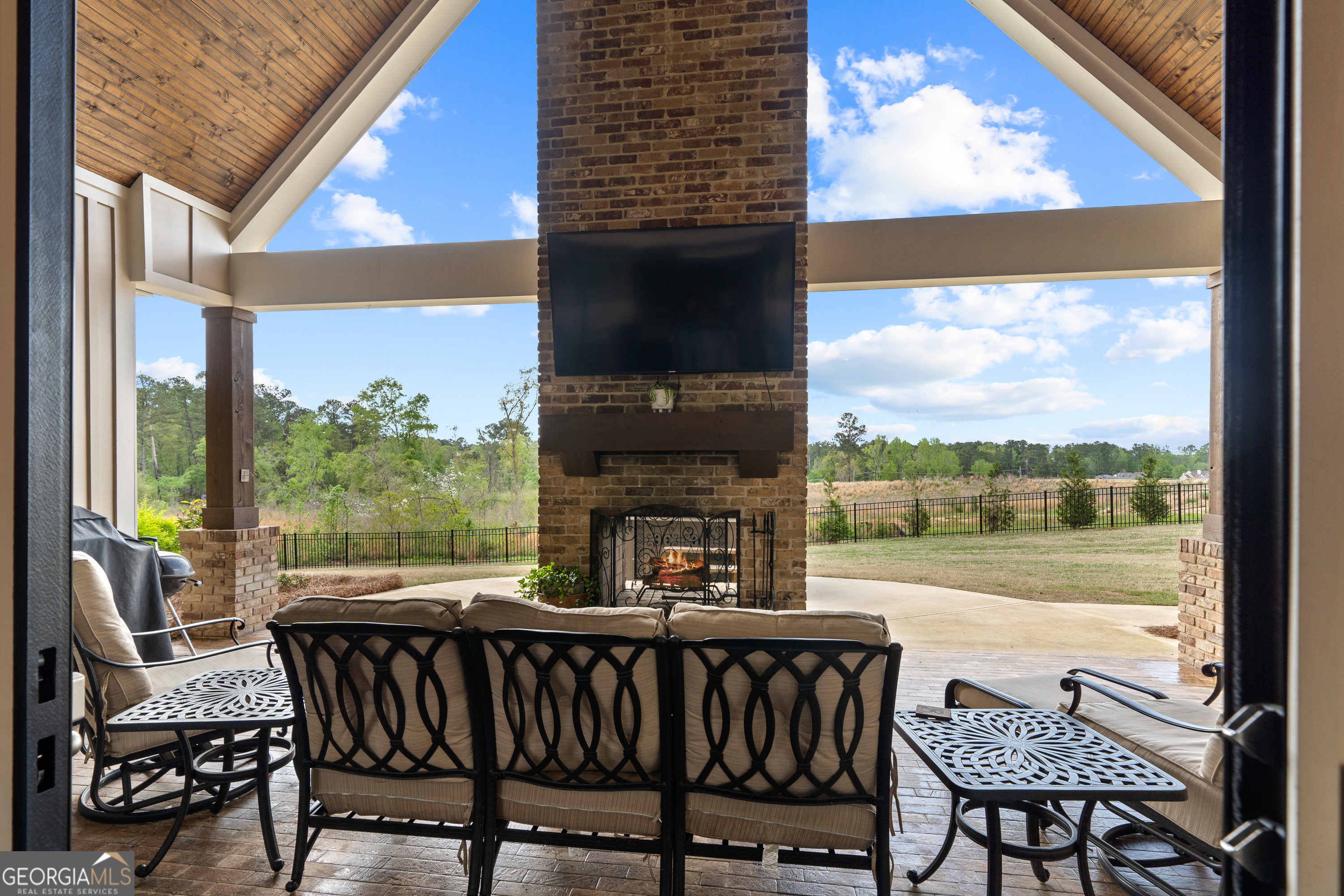 251 Rose Creek DR