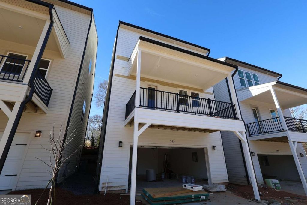 Photo of 787 Auguste Avenue, Decatur, GA 30033 (MLS # 10670400)