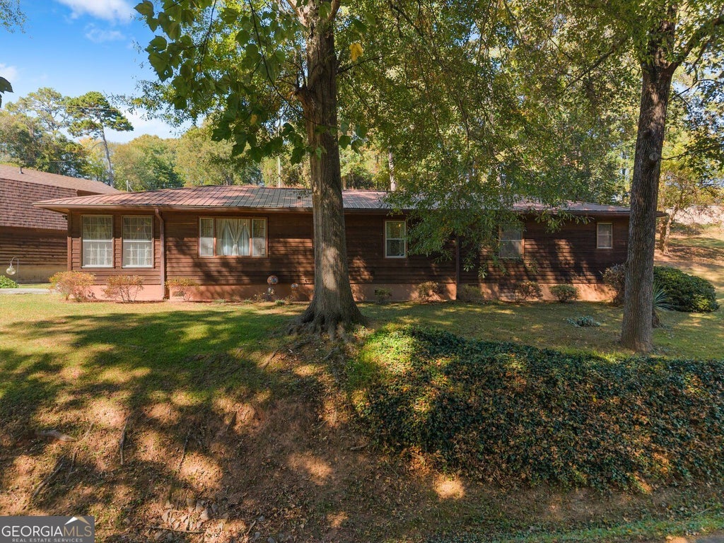 Photo of 2820 Fish Pond Road, Gainesville, GA 30507 (MLS # 10882042)
