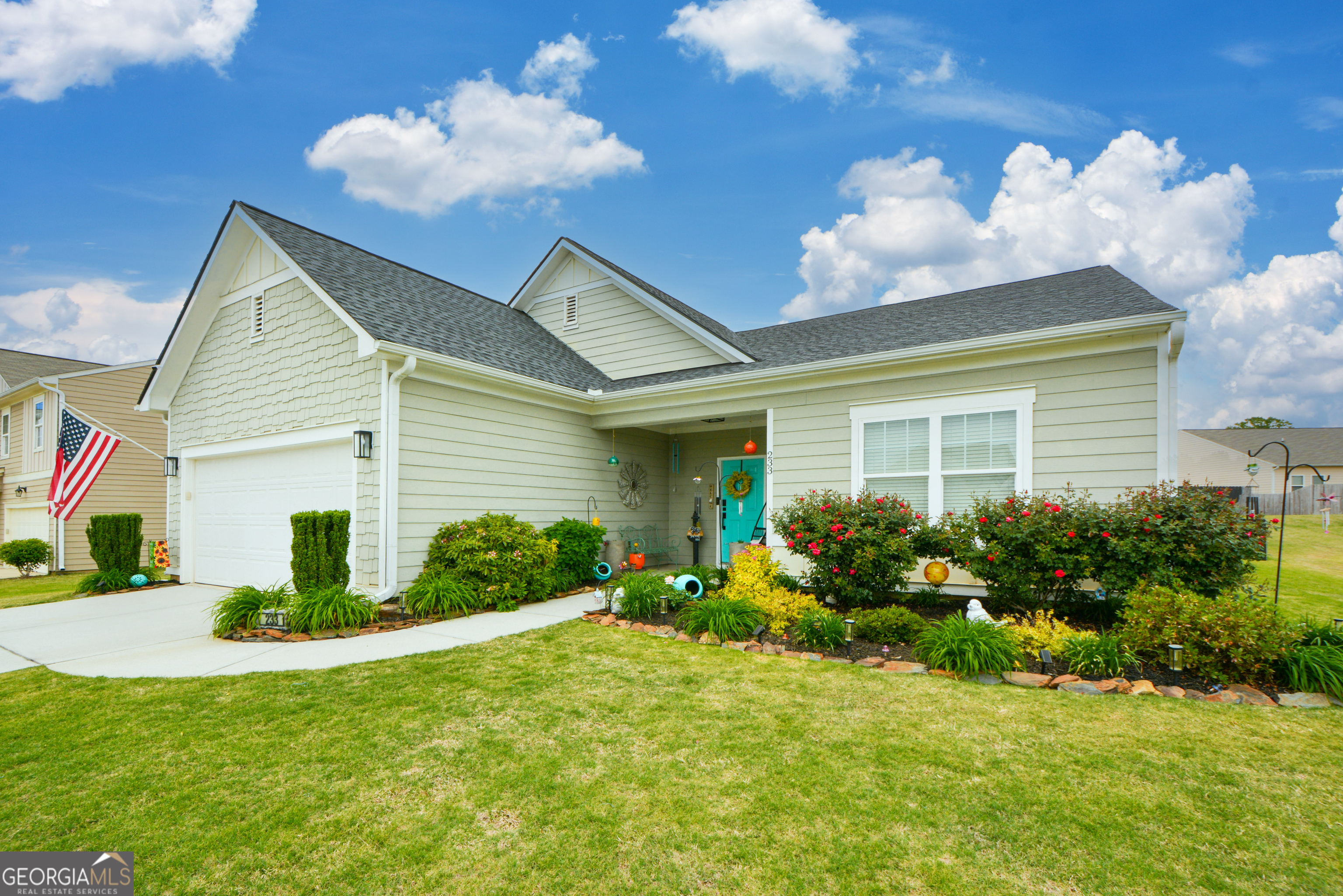 233 Trail Winds DR