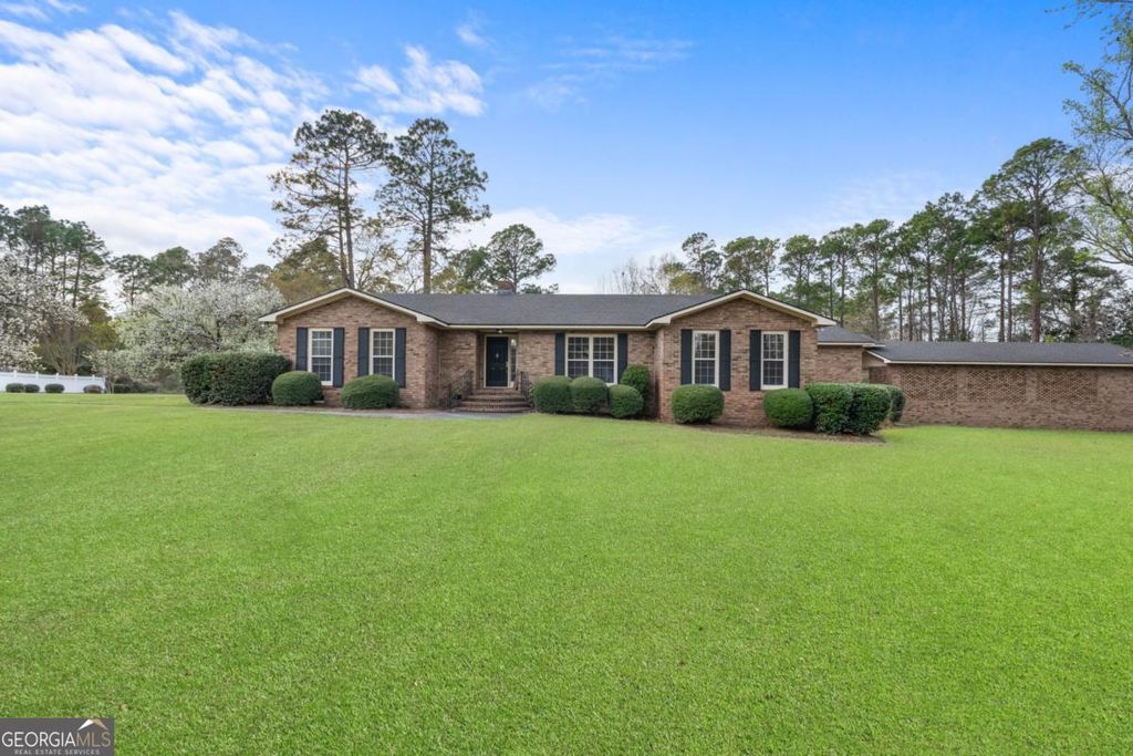 Photo of 515 N Main Street, Statesboro, GA 30458 (MLS # 10710274)