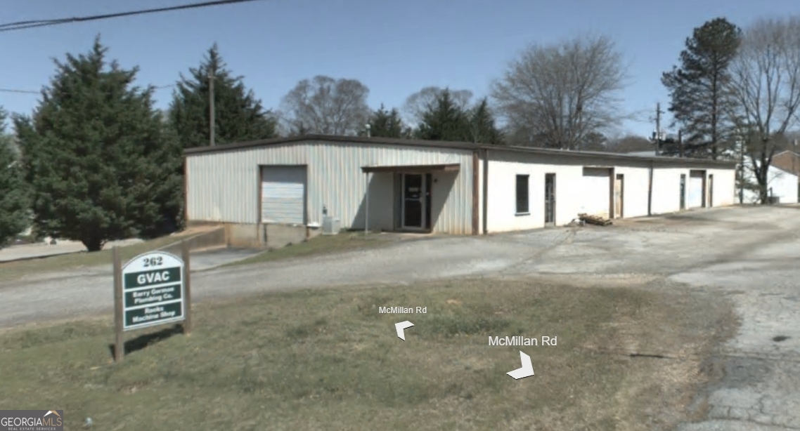262 McMillan RD