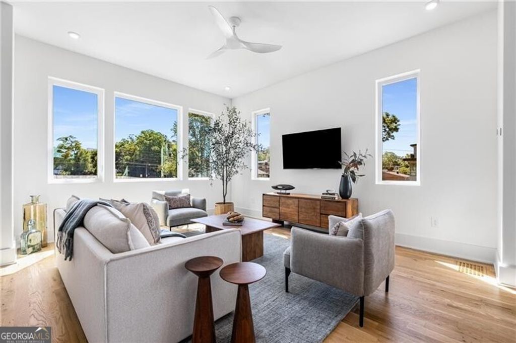 Photo of 404 Linden Avenue NE #24, Atlanta, GA 30308 (MLS # 10738035)