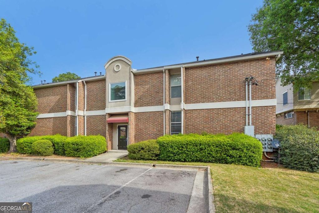 Photo of 3301 Henderson Mill Road #E5, Atlanta, GA 30341 (MLS # 10754487)