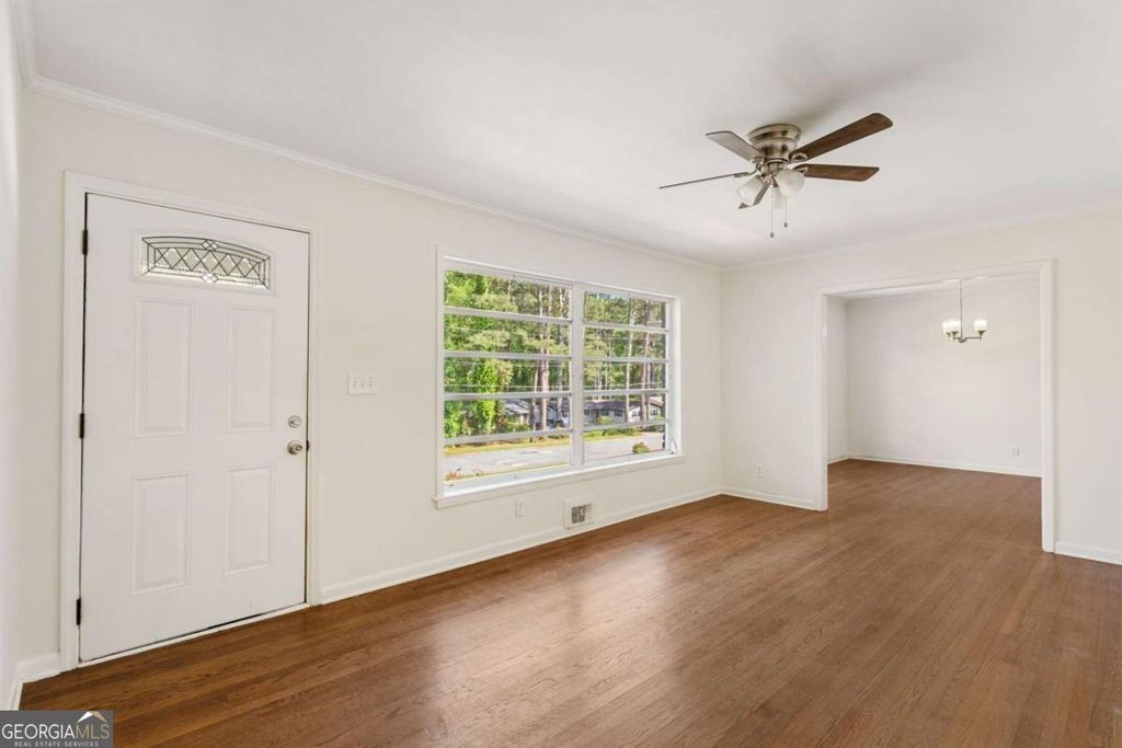 Photo of 1845 Fort Valley Drive SW, Atlanta, GA 30311 (MLS # 10728800)