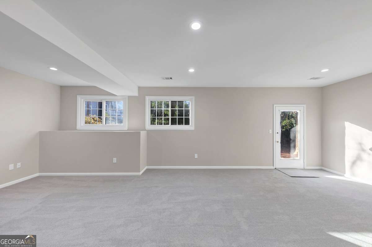 Creekside Oaks - Residential