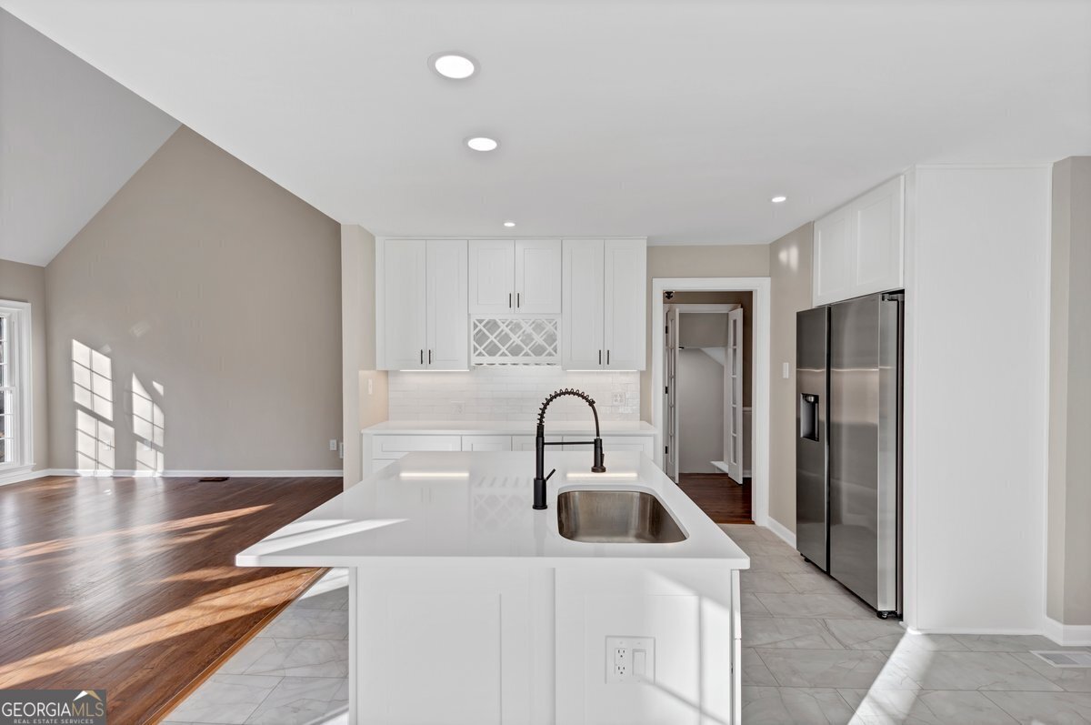 Creekside Oaks - Residential