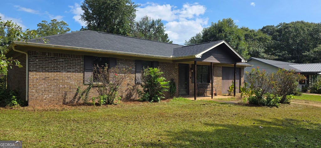 Photo of 115 Grove Creek Drive, Locust Grove, GA 30248 (MLS # 10845218)